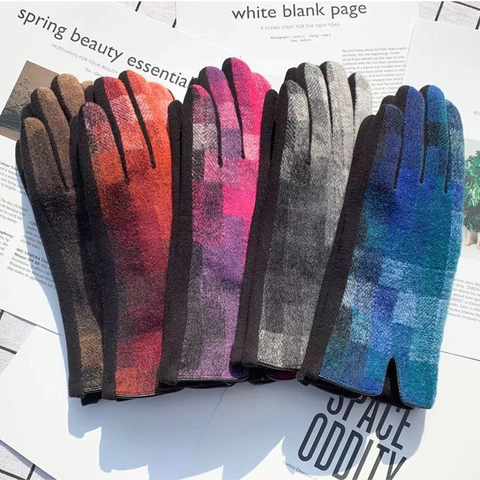 Winter Touchscreen Gloves Woolen Plaid Knit Color Block Warm Fashion Outdoor Clothing Accessories For Women