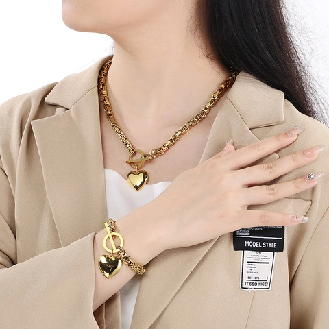 Set Di Gioielli In Acciaio Inossidabile Collana E Bracciale Ciondolo A Cuore Catena Bizantina Chiusura A T Punk Per Donna