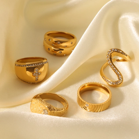 Damen Edelstahl Ring Vergoldet Geometrisch Zirkonia Eingelegt Wasserdicht Nicht Verblassend Mode Texturiert Schmuck