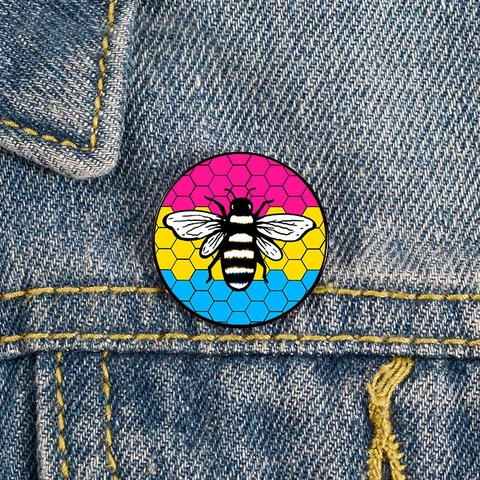 Spilla In Smalto Ape Cartone Animato Distintivo Metallo Nido D'ape Spilla Rotonda Per Giacca Di Jeans Zaino Accessori Gioielli Animali Carini