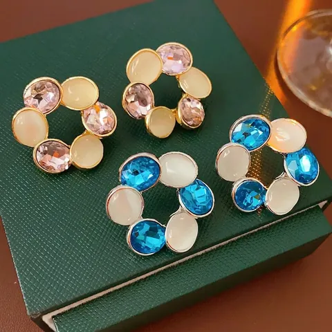 Vintage Round Alloy Rhinestone Stud Earrings With Silver Earring Post Cat Eye Stone Palace Style Elegant For Women