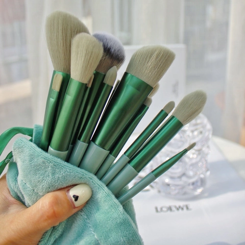 Pennelli Da Trucco E Borsa Di Velluto Setole In Fibra Sintetica Morbida Manico In Plastica Per Ombretto Per Principianti