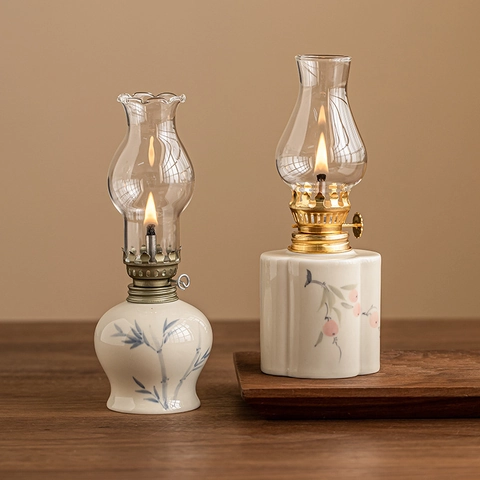 Vintage Kerosene Lamp Ceramic Oil Lamp With Glass Cover Hand Painted Floral Adjustable Wick Desktop Decorative For Home
