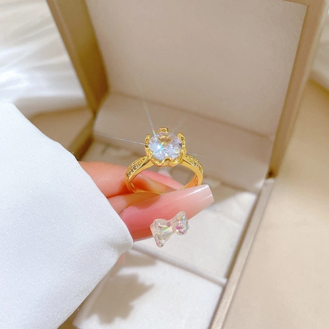 Elegante Anello In Zircone Da Donna Ottone Placcato Oro Fascia Aperta Regolabile Gioielli Di Lusso Minimalisti