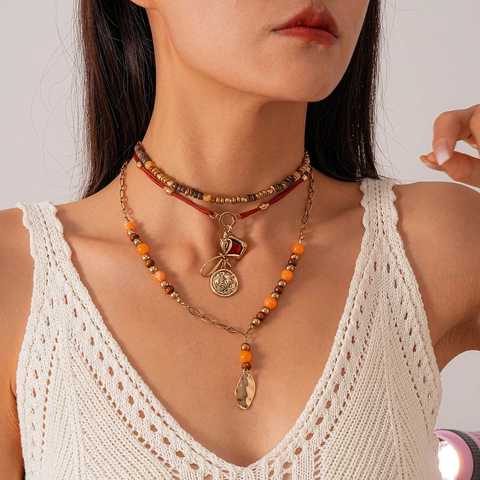 Bohemian Multi Layer Necklace Alloy Wood Resin Beads Leaf Butterfly Coin Pendant Retro Ethnic Style Jewelry For Women