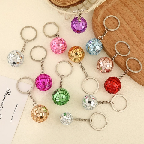 Porte-clés Boule Disco Avec Chapeau De Cow-boy Pendentif Boule Miroir Réfléchissante Pour Faveur De Fête Décoration De Voiture