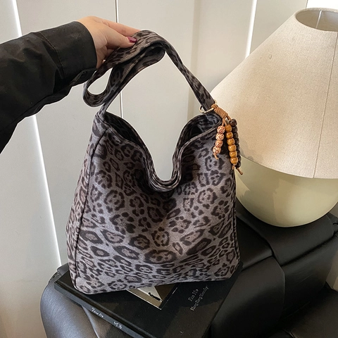 Borsa Tote In Camoscio Con Stampa Leopardata Donna Grande Capacità Retro Casual Borsa Hobo Nappa Di Perline Di Legno
