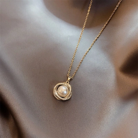 Elegante Collana In Lega Con Ciondolo Di Perla Artificial Cerchi Intrecciati Strass Catena Per Clavicola Per Donne Gioielli