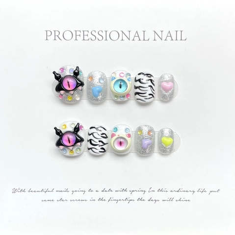 Handgefertigte Aufdrucknägel 3D Monsterauge Silberner Glitzer Zebradruck Y2K Sweet Cool Stil Wiederverwendbar Für Frauen Profi