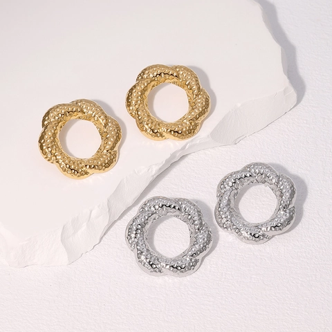 Edelstahl Ohrstecker 18K Vergoldet Hammerschlag Textur Gedrehter Kranz Geometrischer Mode Schmuck Für Damen Elegant