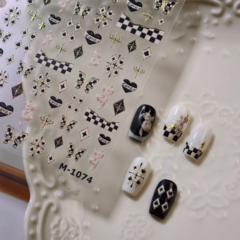 Vlinder Nagelstickers Goudfolie Reliëf 3D Zelfklevend Hart Houndstooth Retro Elegant Nagelstickers DIY Manicure
