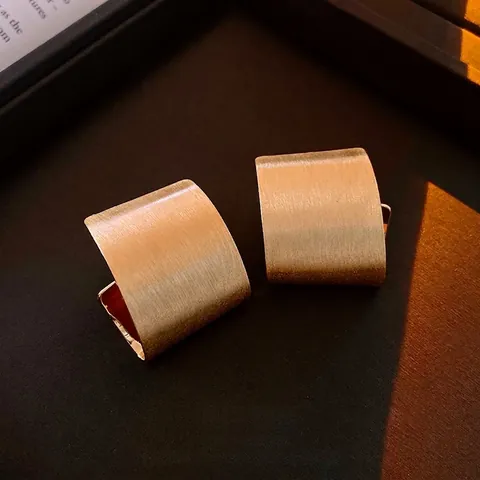 Minimalistischer Geometrischer Schmuck Gebürstetes Kupfer Vergoldet Ohrringe Armreif Halskette Ring Für Frauen Industriestil