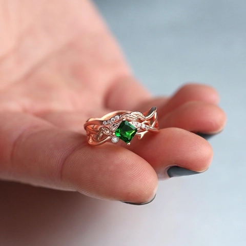 Dames Natuur Geïnspireerde Tak Rank Ring Met Vierkante Groene Zirkoon Roségoud Verguld Koper Blad Esthetische Sieraden