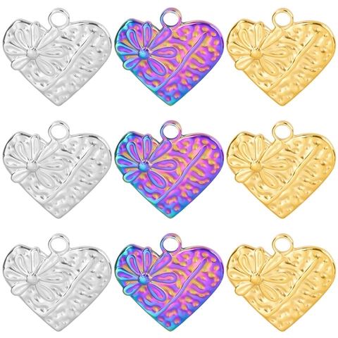Collar con Colgante de Corazón de Acero Inoxidable con Relieve Floral para Mujer Moda Europea Oro Plata Arcoíris Joyería de Regalo