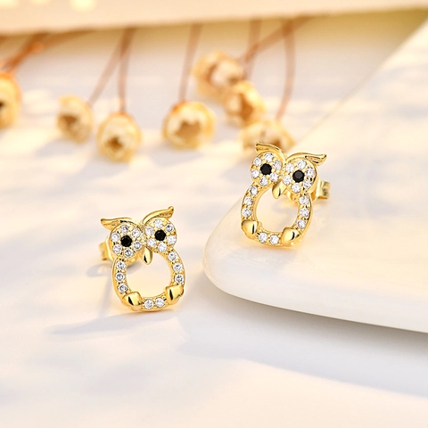 Squisiti Orecchini A Lobo Gufo Micro Pavimentati Con Zirconi Forma Animale Con Perno In Argento Sterling 925 Per Donne