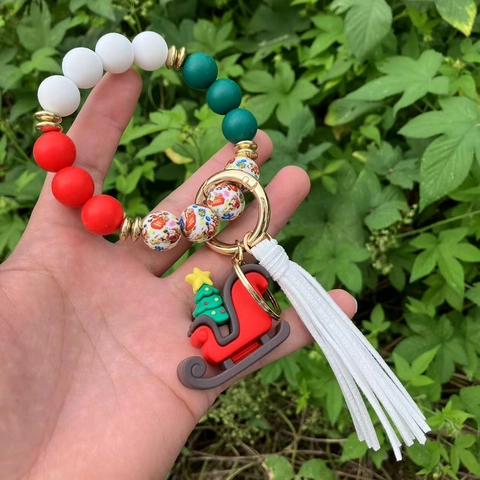 Christmas Silicone Bead Wristlet Keychain For Women Beaded Bracelet Key Ring With Tassel Santa Reindeer Pendant Holiday Gift