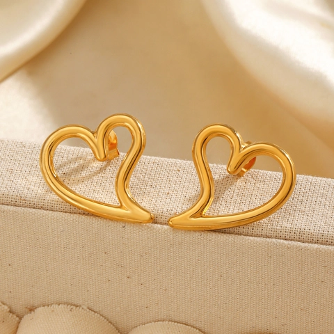 Heart Stud Earrings Stainless Steel Hollow Out Gold Plated Punk Hip Hop Fashion Minimalist Jewelry For Women Girls