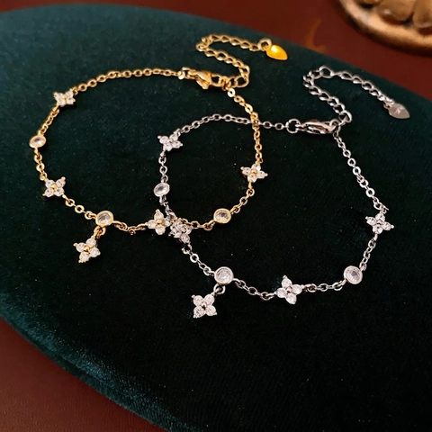 Dainty Flower Rhombic Zirconia Bracelet Copper Plated Adjustable Chain Jewelry For Women Elegant Commuting Style