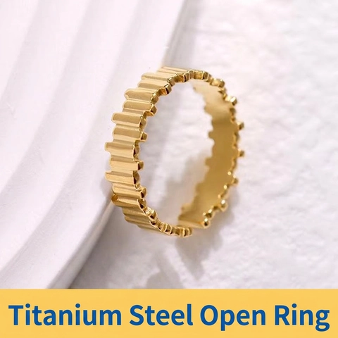 Anillo Regolabile Geometrico In Acciaio Inossidabile Minimalista Di Moda Placcato Oro 18 Carati Per Donne