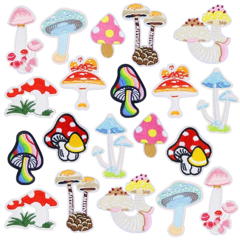 Parches Bordados De Hongos Con Respaldo Adhesivo Para Decoración De Ropa DIY Aplique Colorido Para Coser