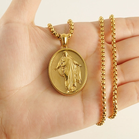 Religiöse Halskette Mit Ovalem Jesus-Anhänger 18 Karat Vergoldeter Edelstahl Ovaler Münzmedaillon-Schmuck