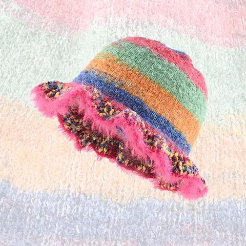 Cappello Da Pescatore In Maglia A Righe Arcobaleno Con Bordo In Peluche E Pelliccia Sintetica Colorato Gradiente Caldo