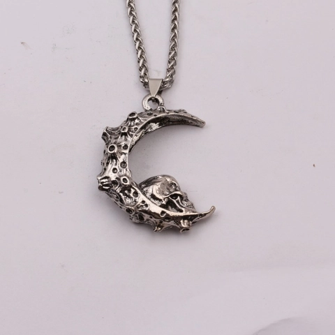 Collana Con Ciondolo A Mezza Luna E Teschio Gotico Retro Punk Hip Hop Lega Acciaio Inossidabile Unisex