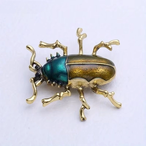 Vintage Beetle Insect Brooch Pin Alloy Enamel Rhinestone Crystal Colorful Retro Animal Apparel Accessories For Women Men