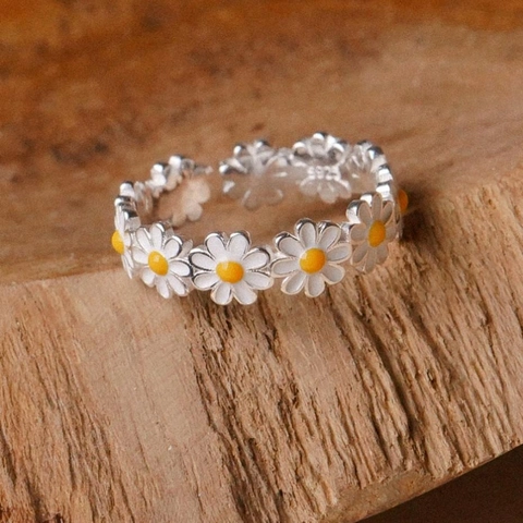 925 Sterling Silver Daisy Flower Ring With White Yellow Enamel Fresh Sweet Style Adjustable Jewelry For Women Finger Ring