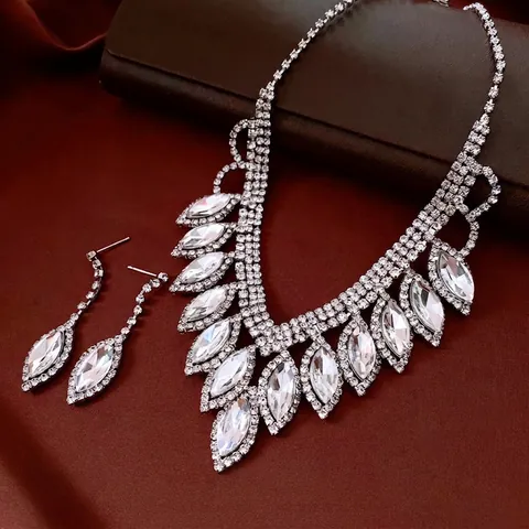 Collier Et Boucles D'oreilles Cristal Marquise Strass Alliage Style Palais Élégant Accessoire Mariage Pour Femmes