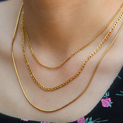 Collar Superpuesto de Múltiples Capas de Acero Inoxidable Chapado en Oro Minimalista para Mujer Joyas Cadena Figaro Serpiente Curb