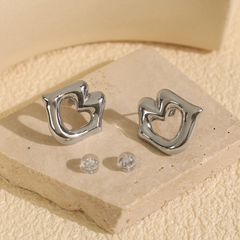 Pendientes De Botón Con Forma De Labios Bañados En Oro De 18K Acero Inoxidable Corazón Hueco Joyería Punk Para Mujer