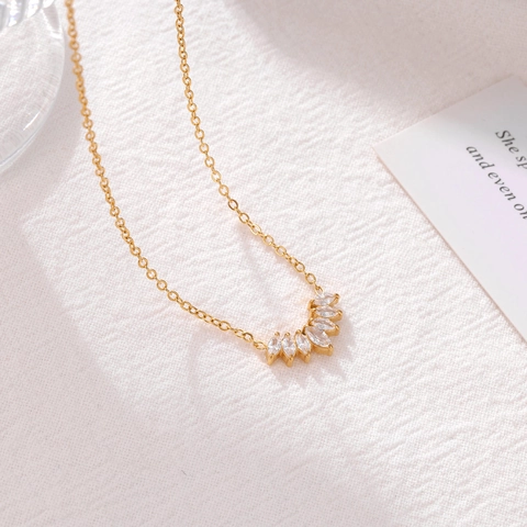 Collana Con Pendente A Petalo In Zircone Marquise Acciaio Inossidabile Forma A Ventaglio Catena Clavicola Regolabile Gioielli Eleganti Da Donna