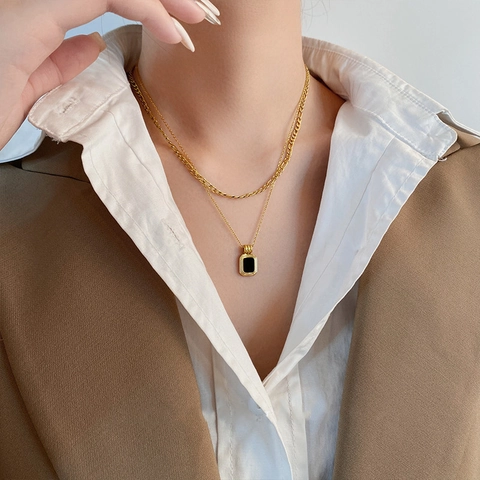 Double Layer Necklace Titanium Stainless Steel 18K Gold Plated Black Rectangle Pendant Figaro Chain French Retro Jewelry