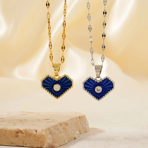 Blauer Herz Anhänger Halskette Kupfer Emaille Zirkon Pixelrand Radialmuster Mode Schmuck Damen Elegantes Accessoire