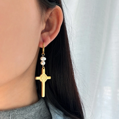 Retro Kreuzanhänger Ohrringe Edelstahl 18K Vergoldet Mit Natürlichen Künstliche Perlen Vintage Religiöser Stil Damen