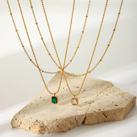 Collier Double Couche Acier Inoxydable Plqué Or 18K Zircon Pendentif Pierre Coupe Émeraude Rétro Chaîne Clavicule Pour Femmes
