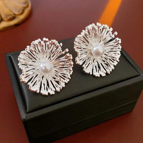 Orecchini A Bottone Fiore Con Perla Artificial Sintetica Rame Metallico Eleganti Gioielli Floreali Per Donna Perno In Argento