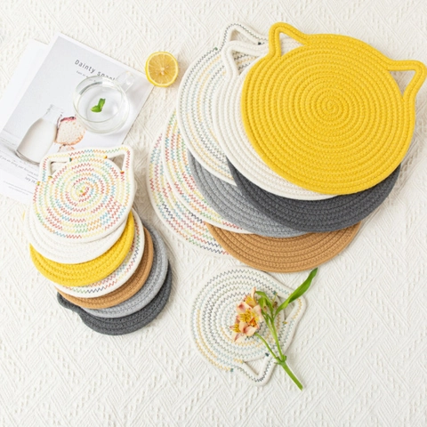 Set De Table Tressé En Corde De Coton Forme Tête De Chat Dessous De Plat Isolé Avec Oreilles Pour Table À Manger