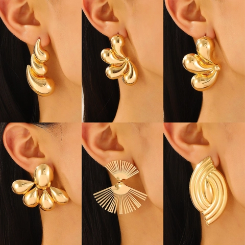 Orecchini a Bottone in Metallo Vintage a Goccia per Donna Placcati in Oro Argento Petalo Ventaglio Geometrici Gioielli di Moda