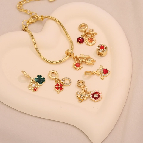 Fashion Charm Bracelet Copper Snake Chain With Enamel Sunflower Bee Heart Charms For Women Sweet Adjustable Jewelry