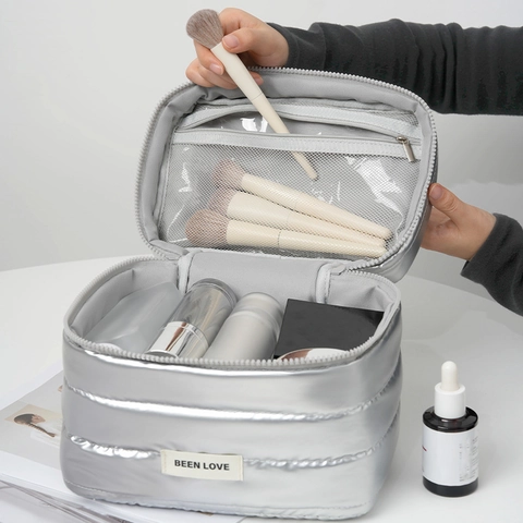 Bolsa de Maquillaje Puffer Gran Capacidad Bolsa Cosmética Acolchada Viaje Neceser Organizador Portátil con Cremallera para Mujeres