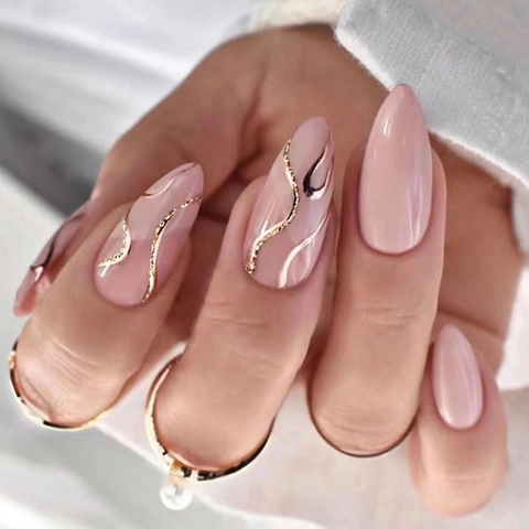 Press On Nagels Amandelvorm Nude Roze Glanzend Met Gouden Golflijnen Kunstnagels Van Plastic Afneembaar