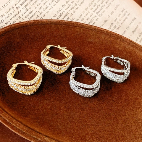 Multi Layer Geometrische Creolen Kupfer Zirkon Luxus Stil Funkelnder Schmuck Für Damen Mit Ohrstecker Aus Stahl