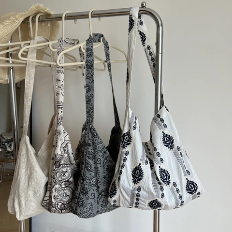 Vintage Ethnic Cotton Linen Hobo Bag Large Capacity Slouchy Paisley Floral Print Shoulder Crossbody Bag For Women