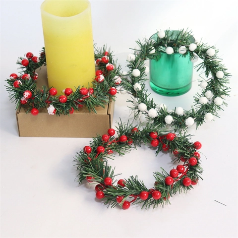 Corona Per Anello Candela Di Natale Bacche Ghiacciate Aghi Di Pino Simulati Mini Ghirlanda Per Decorazione Tavola