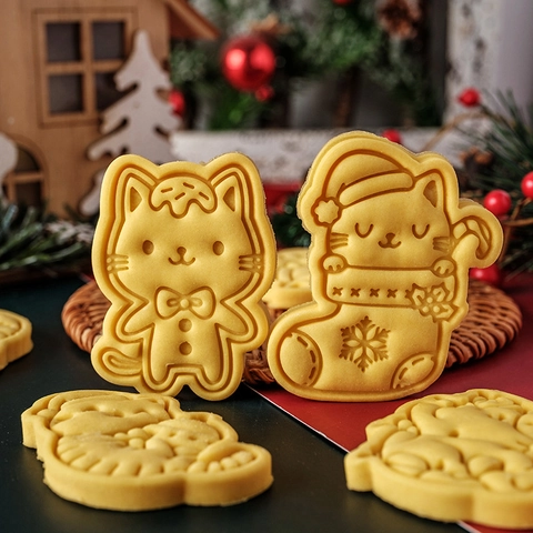 Christmas Cat Cookie Cutter Mold PLA Plastic Cartoon Kitten Shape Fondant Cake Decorating Tool Holiday Baking