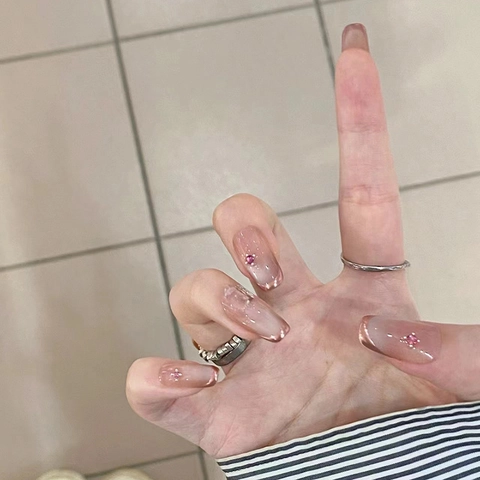 Uñas Postizas Largas Ataúd French Cat Eye Degradado Lujo Rhinestone Desmontables Uñas Artificiales Mujeres Plástico ABS
