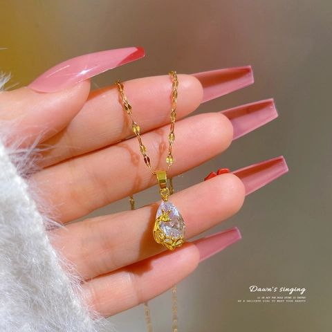 Collar Con Colgante De Fénix En Gota De Agua Acero De Titanio Circón Incrustado Tono Dorado Elegante Para Mujer