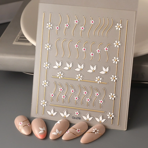 Autocollants Pour Ongles Gaufrés Marguerite Blanche Lignes Dorées Autocollant Imperméable Élégant Décoration Manucure